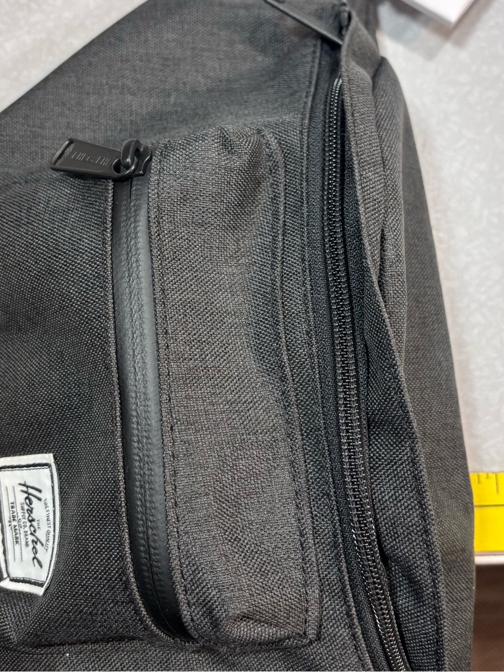 Herschel Supply Co. Black Mini Waist Fanny Pack NWT - Picture 6 of 11
